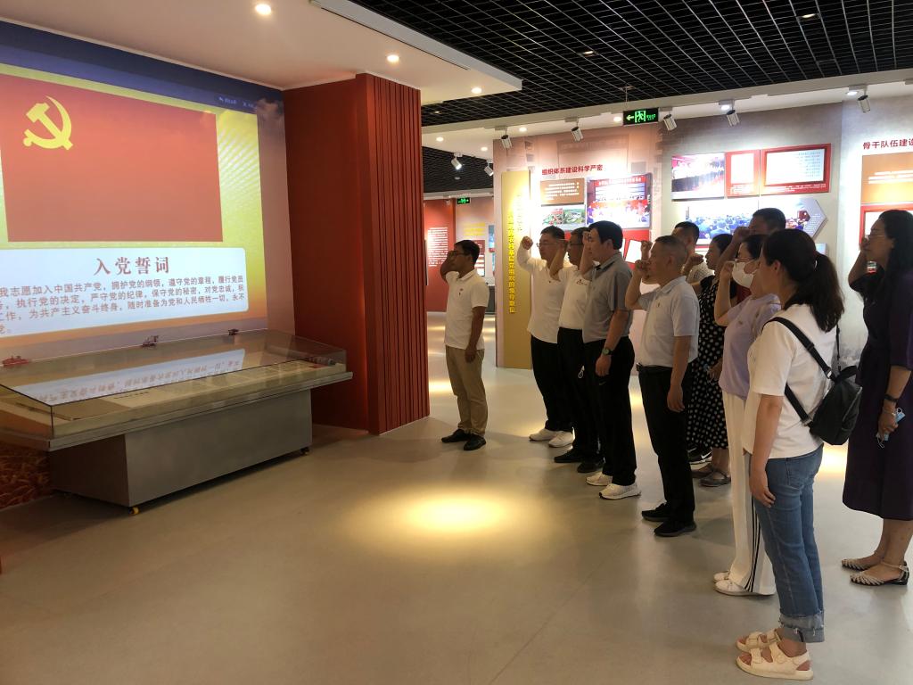 437ccm·必赢国际