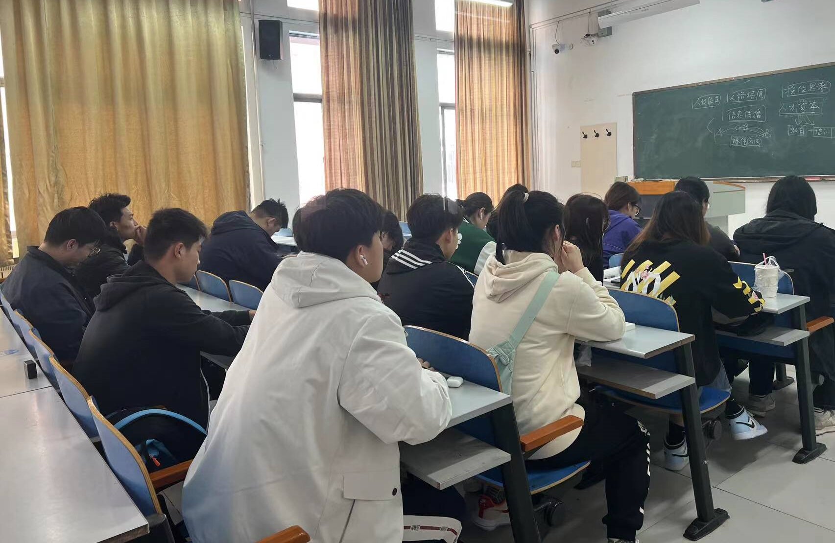 437ccm·必赢国际